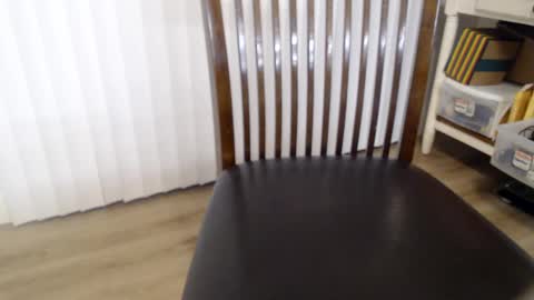 Snapshot of 1dad2plz chatting on September 30, 11:15 am i erupt if you suck ur nipples 4 me and look at the camera while watching me online show from September 30, 11:15 am