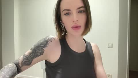 DOVE online show from November 21, 7:01 pm