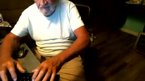 1handyanddee online show from July 12, 2:02 am