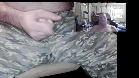 Snapshot of 1isallineed chatting on October 31, 7:59 pm Pussy Slayer online show from October 31, 7:59 pm