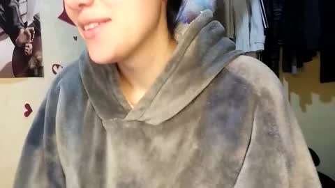 1kandylove online show from October 24, 12:41 am