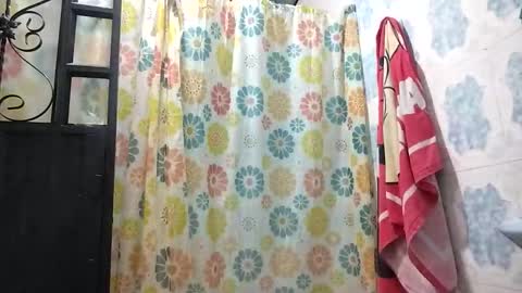 1kandylove online show from November 11, 12:43 am