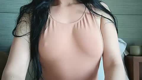 Snapshot of 1lovely1 chatting on February 17, 7:20 pm Onna online show from February 17, 7:20 pm