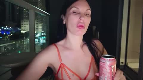 Snapshot of 1lovely1 chatting on March 16, 3:45 am Onna online show from March 16, 3:45 am