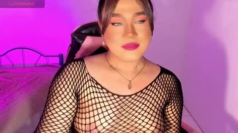 1lovelymess online show from September 12, 2:55 am