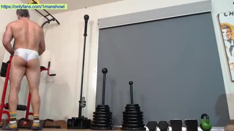 Snapshot of 1manshow11 chatting on November 23, 6:08 pm 1manshow11 online show from November 23, 6:08 pm