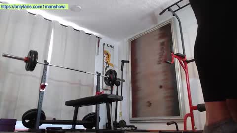 Snapshot of 1manshow11 chatting on February 3, 4:23 pm 1manshow11 online show from February 3, 4:23 pm