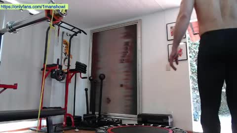 Snapshot of 1manshow11 chatting on March 8, 6:01 pm 1manshow11 online show from March 8, 6:01 pm