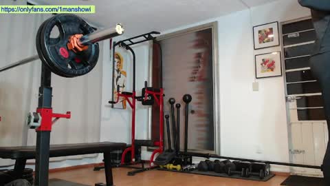 Snapshot of 1manshow11 chatting on March 30, 10:27 am 1manshow11 online show from March 30, 10:27 am