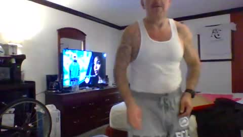 TheShyOne18 online show from April 28, 4:45 pm