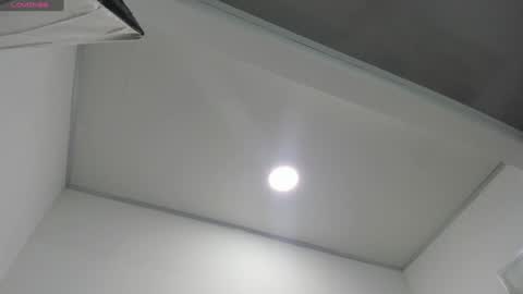 Snapshot of 1naughty_milf chatting on January 7, 11:26 am Luisa online show from January 7, 11:26 am