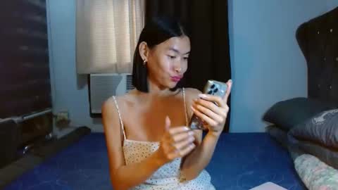 Snapshot of 1perfectmodel4u chatting on November 9, 1:48 am 1perfectmodel online show from November 9, 1:48 am