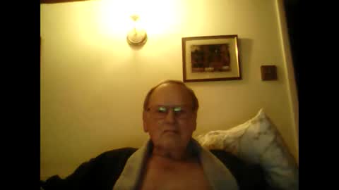 1shorty online show from December 16, 7:54 pm