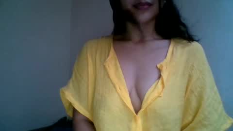 Snapshot of 1smile4u chatting on June 19, 8:18 am 1smile4u online show from June 19, 8:18 am