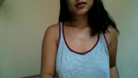 Snapshot of 1smile4u chatting on July 2, 12:32 am 1smile4u online show from July 2, 12:32 am