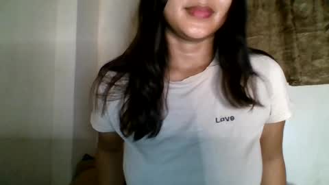 Snapshot of 1smile4u chatting on July 3, 2:45 pm 1smile4u online show from July 3, 2:45 pm