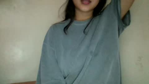 Snapshot of 1smile4u chatting on August 3, 9:04 am 1smile4u online show from August 3, 9:04 am