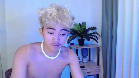 1sweetloverxx online show from May 8, 7:41 pm