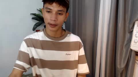 1sweetloverxx online show from June 5, 2:29 am