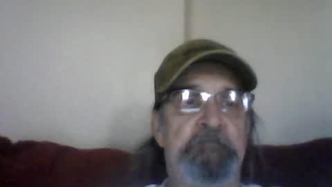 Snapshot of 1valentine chatting on June 15, 2:08 pm 1valentine online show from June 15, 2:08 pm