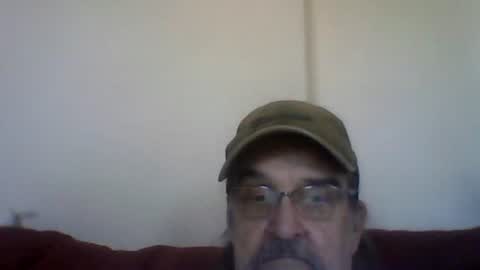 Snapshot of 1valentine chatting on July 2, 3:18 pm 1valentine online show from July 2, 3:18 pm