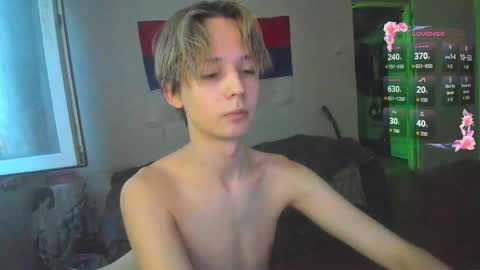 Snapshot of 1vampirella_gs chatting on May 19, 6:58 pm Milos online show from May 19, 6:58 pm