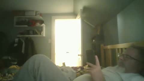 Snapshot of 2003dynawideglide chatting on January 13, 1:23 am 2003dynawideglide online show from January 13, 1:23 am