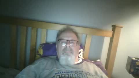 Snapshot of 2003dynawideglide chatting on January 21, 2:22 am 2003dynawideglide online show from January 21, 2:22 am