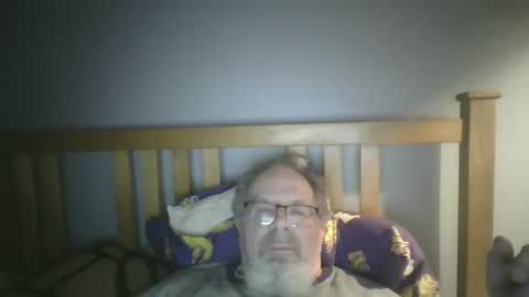 Snapshot of 2003dynawideglide chatting on February 23, 11:58 pm 2003dynawideglide online show from February 23, 11:58 pm