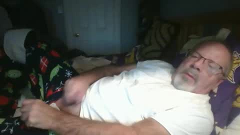 Snapshot of 2003dynawideglide chatting on October 25, 3:14 am 2003dynawideglide online show from October 25, 3:14 am