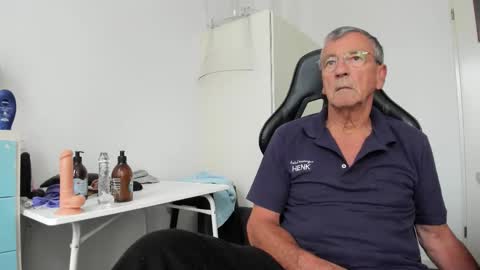 Henk online show from September 9, 12:26 pm