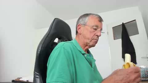 Henk online show from July 5, 2:02 pm