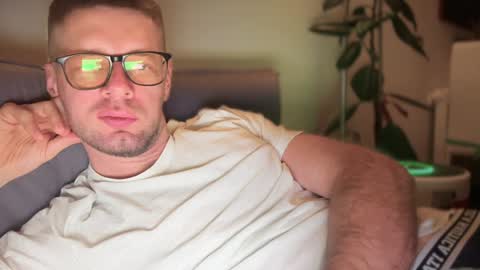 Romano online show from February 3, 9:18 pm