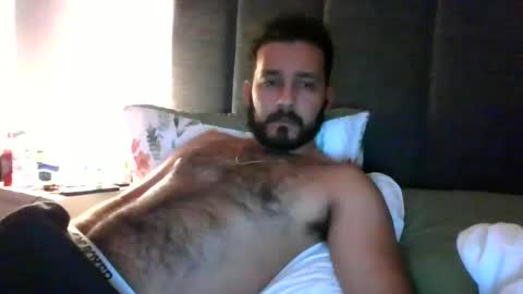 2022felipe online show from February 2, 9:56 pm