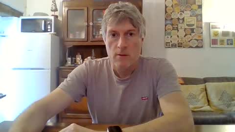 Snapshot of 22esserre chatting on May 22, 12:00 pm 22esserre online show from May 22, 12:00 pm