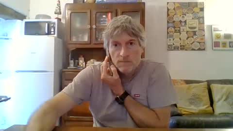 Snapshot of 22esserre chatting on June 3, 11:46 am 22esserre online show from June 3, 11:46 am