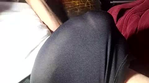 24cockrings online show from November 21, 6:50 pm