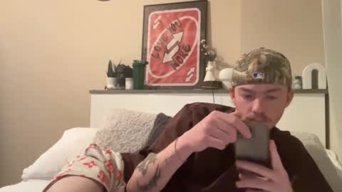 Snapshot of 26sneakers chatting on February 1, 2:26 am 26sneakers online show from February 1, 2:26 am