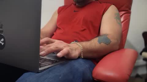 Snapshot of 2addictivelyhorny chatting on March 11, 7:04 am Jake n Judy online show from March 11, 7:04 am