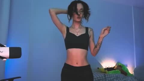 Sasha weekend from 14 to 27 November online show from February 1, 3:38 am