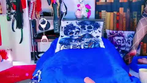 Snapshot of 2diamond_eyes chatting on July 20, 5:00 am Arianna online show from July 20, 5:00 am