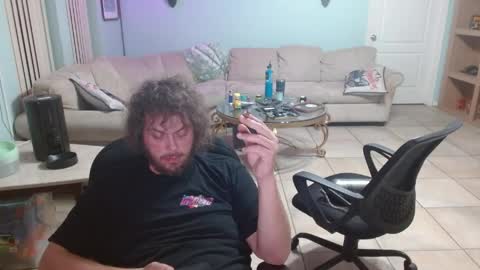 Snapshot of 2dirtyhillbillies chatting on May 25, 12:49 am ThrillBilly online show from May 25, 12:49 am