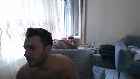Snapshot of 2handsomeman chatting on May 11, 11:16 am Berk online show from May 11, 11:16 am