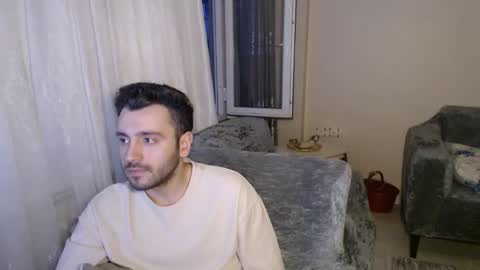 Snapshot of 2handsomeman chatting on May 15, 10:50 pm Berk online show from May 15, 10:50 pm