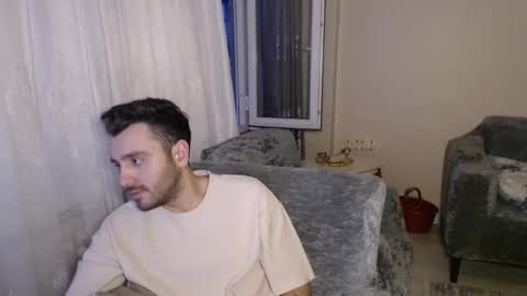 Snapshot of 2handsomeman chatting on May 15, 11:01 pm Berk online show from May 15, 11:01 pm