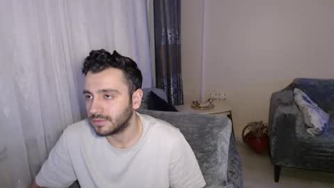 Snapshot of 2handsomeman chatting on May 20, 11:00 pm Berk online show from May 20, 11:00 pm