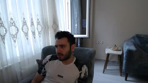 Snapshot of 2handsomeman chatting on May 24, 4:28 am Berk online show from May 24, 4:28 am