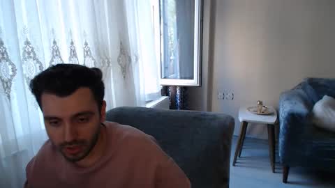 Snapshot of 2handsomeman chatting on May 24, 4:34 pm Berk online show from May 24, 4:34 pm