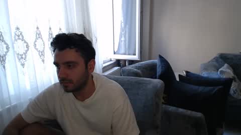 Snapshot of 2handsomeman chatting on May 25, 3:07 pm Berk online show from May 25, 3:07 pm