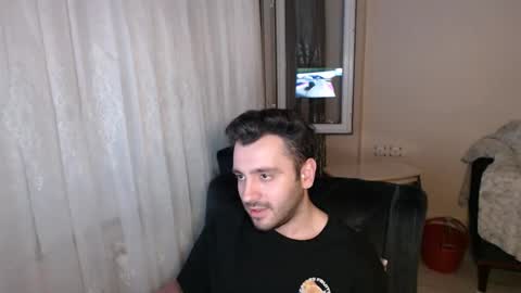 Snapshot of 2handsomeman chatting on May 26, 11:45 pm Berk online show from May 26, 11:45 pm